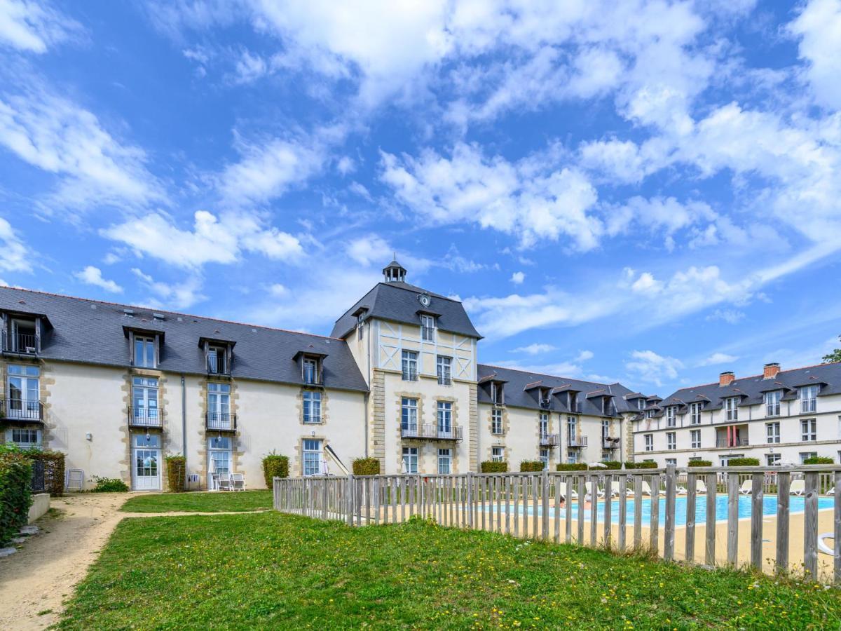 Apartment Chateau De Kergonano-16 By Interhome Баден Екстер'єр фото